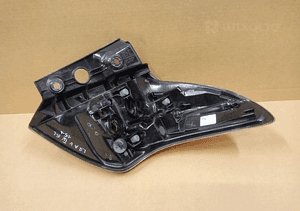 Lampa lewa tylna lewy tył toyota RAV4 RAV-4 iv lift 15-19 2
