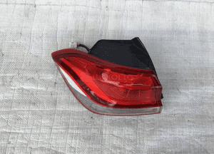 Hyundai I30 h/b lampa tylna lewa 16- 2