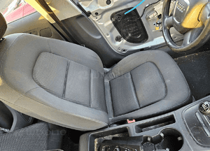 Audi A4 B8 fotel przód przedni prawy 2