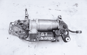 KOMPRESOR ZAWIESZENIA AUDI Q7 4L 3.0 TDI