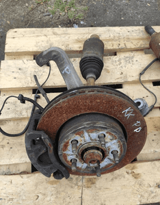 JEEP CHEROKEE LIBERTY KK 2.8CRD 07-12r. ZWROTNICA PÓŁOŚ TARCZA ZACISK PRZÓD 2