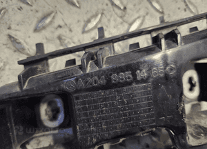 MERCEDES C KLASA W204 SLIZG ZDERZAKA A2048851465 A2048851365 A2048800680 3