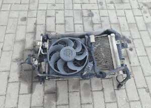 Opel Astra H Opel Zafira B 1.9 CDTI Diesel chłodnica WODY KLIMATYZACJI komplet chłodnic oryginał ! 1
