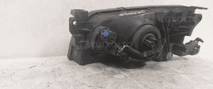 Przod przednia lampa prawa subaru forester 1 5