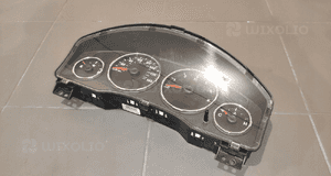 Jeep cherokee liberty kk licznik zegar prędkościomierz wersja uk 4