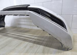 Zderzak przedni VW Jetta 5C6 lift 4xPDC 11