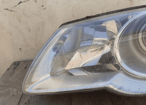 Vw volkswagen passat B6 lampa przód przednia lewa soczewka pęknięta 2
