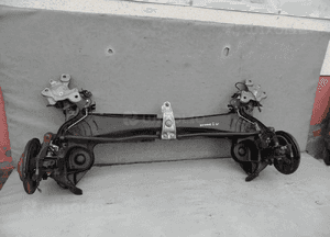 OŚ TYŁ BELKA TYLNA RENAULT MEGANE IV GT 1