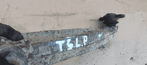 Wahacz lewy przód przedni lewy VW Transporter T5 7H0407165E 7