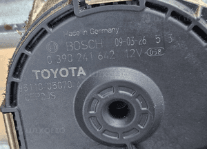 Toyota Avensis T27 mechanizm silniczek wycieraczek przód przednich 85110-05070 0390241642 2