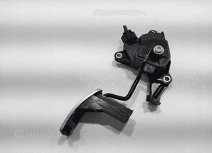 Pedał gazu nissan qashqai i J10 2.0 dci 2010-2013 lift europa 3