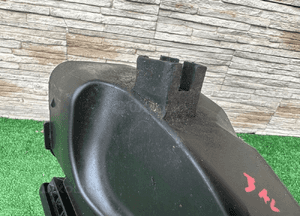 Obudowa filtra powietrza bmw G11 G12 G30 G32 G15 G16 7934479 3