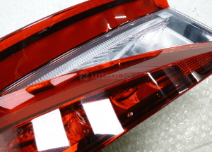 Skoda enyaq iv lampa lewy tył lewa tylna led oem 8