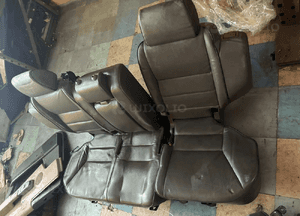 Kanapa tylna siedzenia skórzane szare Land Rover Discovery 2 II 3