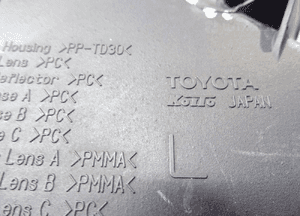 Lexus NX 200 halogen prawy led EU lewy 14