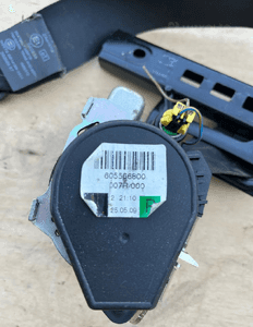 Pas bezpieczeństwa z nabojem przedni prawy 605566800 LAND ROVER FREELANDER 2 II 2