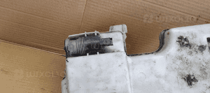 Zbiorniczek spryskiwaczy pompka Opel Vivaro B Trafic III 289105241R 5