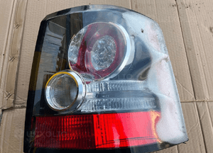 Lampa tylna prawa na części RANGE ROVER SPORT L320 2005-09 1