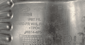 HYUNDAI i20 lift nadkole prawe przednie prawy przód 2012-2014  86814-4P500 5
