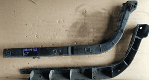 Seat Ibiza 02-08 slizg zderzaka tyl tylny srodkowy 1