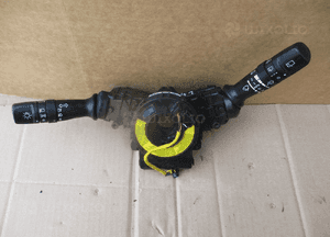 PRZEŁĄCZNIK ZESPOLONY TAŚMA KIA SPORTAGE III 3 1