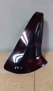 Lampa tył tylna lewa citroen C4 coupe ciemna 1