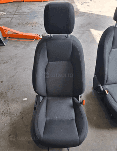 Land Rover Discovery Sport L550 fotel fotele przód tył 4