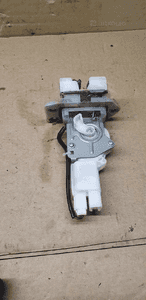 Zamek klapy bagażnika Suzuki Swift IV B6765 3