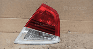 Lampa prawy tył w klapę bmw E90 nr 6937460 1