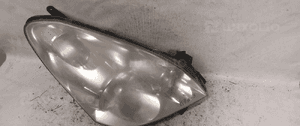 .  PRZOD PRZEDNIA LAMPA PRAWA TOYOTA COROLLA VERSO 2 2