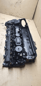 Pokrywa zaworów dekiel silnika BMW 3 E90 3.0D 7789395 2247444 3