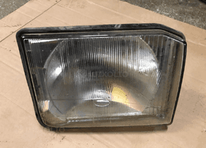 Lampa przednia prawa LHD EUROPA EU LAND ROVER DISCOVERY 1 I 300Tdi 1994-1998
