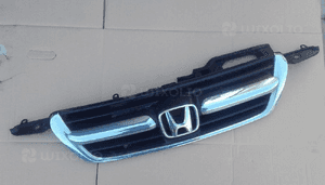 Honda CRV grill atrapa 02-05