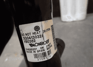 ZWROTNICA AMORTYZATOR AKTYWNY LEWY 3Q0412022HF 6