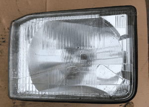 Lampa przednia lewa RHD anglik LAND ROVER DISCOVERY 1 I 300Tdi 1994-1998 1