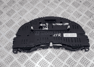 Nissan leaf licznik zegar prędkościomierz 2