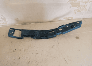 Ślizg zderzaka prawy przód VW Touareg 7L6807184C 5