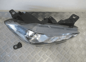 Lampa przednia prawa maserati ghibli M157 xenon skrętny 00670004658 2013-2017 12