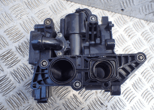POMPA WODY TERMOSTAT AUDI VW 06L121111J TFSI RADOM 4