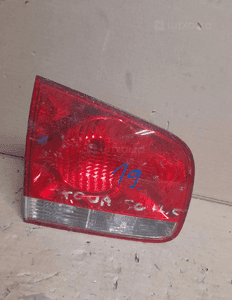 Lampa tył tylna lewa w klape volkswagen vw touareg 1