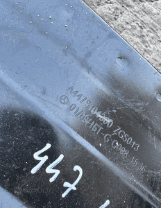 Mercedes 447 vito v klasa metris Eqv podstawa fotela skrzynka  obudowa  plastik mocowanie skrzynka 3