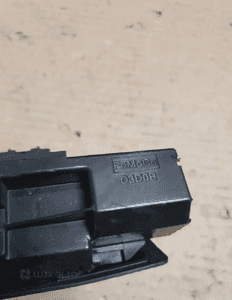 Ford fiesta MK7 lift zamek klapy bagażnika D3D0B 5