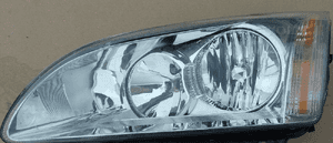 Ford Focus MK2 lampa przod przednia  lewa EU 1