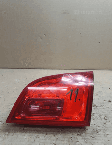Lampa prawa tył w klapę opel astra j kombi 2