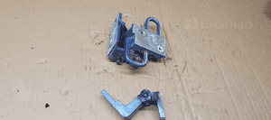 Zawias zawiasy drzwi lewy tył para Audi A4 B6 8E0833411 2