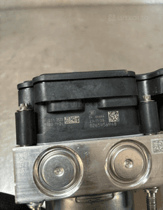 Pompa abs renault megane iv 4 476608745R org fv 3