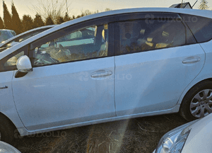 Toyota Prius Plus drzwi prawe lewe przód tył 040 2