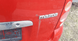 Mazda Premacy 99-05 Klapa tylna szyba tylna SU 4
