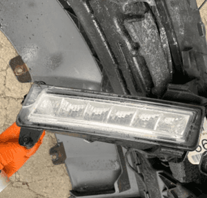 MERCEDES ML 164 zderzaka Atrapa grill  grand edition  LIFT led  halogen 3