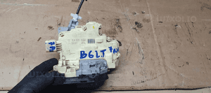 Zamek drzwi lewy tył tylny VW Passat B6 3C4839015A 5
